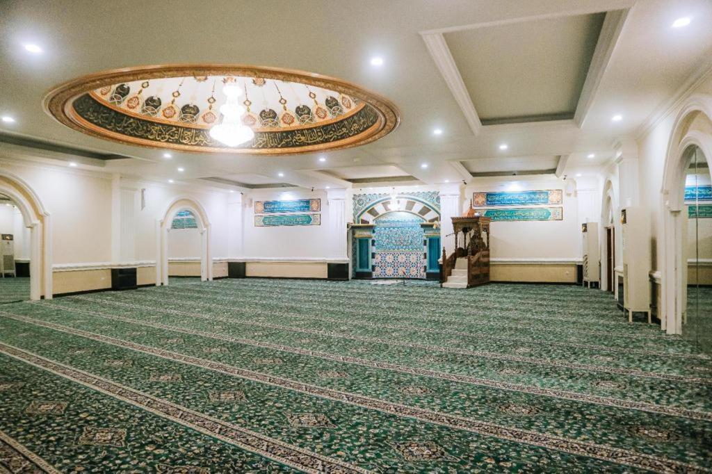 Grand Qin Hotel Banjarbaru Екстер'єр фото